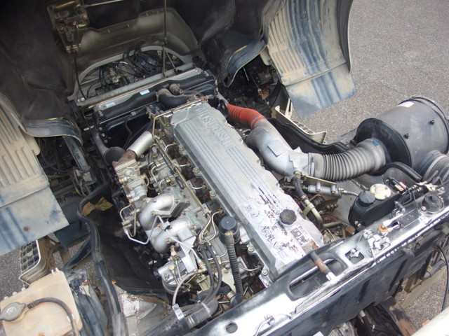 三菱ふそうスーパーグレートミキサー車（コンクリートミキサー）大型（10t）[写真26]