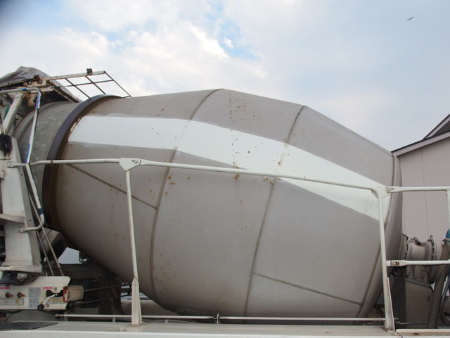 三菱ふそうスーパーグレートミキサー車（コンクリートミキサー）大型（10t）[写真05]