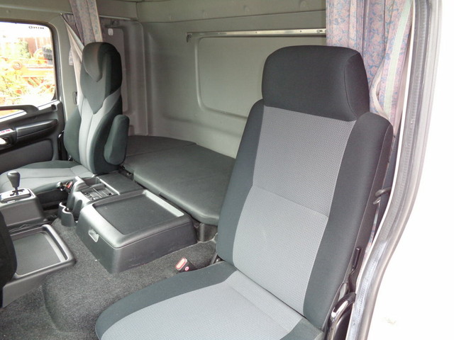 日野プロフィアアルミウイング大型（10t）[写真33]