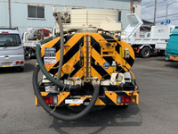 いすゞエルフバキュームカー小型（2t・3t）[写真07]