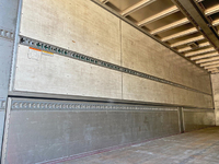 三菱ふそうスーパーグレートアルミウイング大型（10t）[写真12]