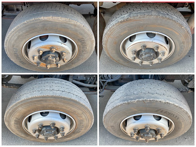 三菱ふそうスーパーグレートアルミウイング大型（10t）[写真18]