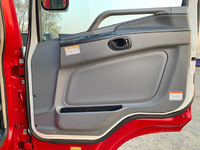 三菱ふそうスーパーグレートアルミウイング大型（10t）[写真28]