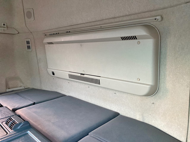 三菱ふそうスーパーグレートアルミウイング大型（10t）[写真34]