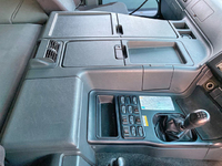 三菱ふそうスーパーグレートアルミウイング大型（10t）[写真35]