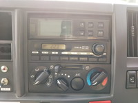 いすゞエルフ冷凍車（冷蔵車）小型（2t・3t）[写真32]