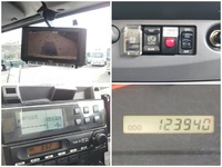 いすゞエルフ冷凍車（冷蔵車）小型（2t・3t）[写真33]