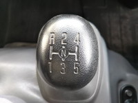 いすゞエルフ冷凍車（冷蔵車）小型（2t・3t）[写真36]