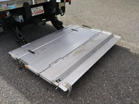 いすゞエルフ冷凍車（冷蔵車）小型（2t・3t）[写真09]