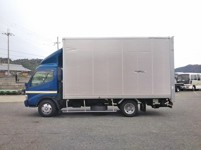 日野デュトロアルミバン小型（2t・3t）[写真05]
