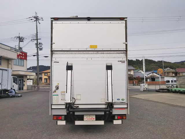 日野デュトロアルミバン小型（2t・3t）[写真09]