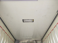 いすゞエルフ冷凍車（冷蔵車）小型（2t・3t）[写真13]