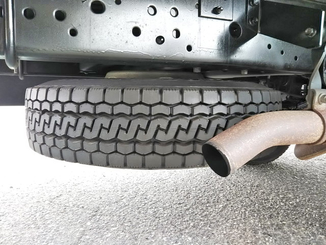 いすゞエルフ冷凍車（冷蔵車）小型（2t・3t）[写真21]