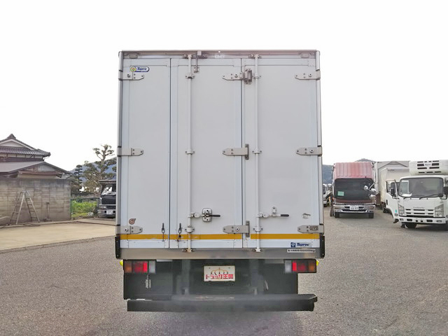 いすゞエルフ冷凍車（冷蔵車）小型（2t・3t）[写真08]