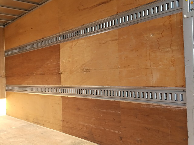 トヨタダイナアルミバン小型（2t・3t）[写真19]