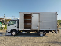 トヨタダイナアルミバン小型（2t・3t）[写真06]