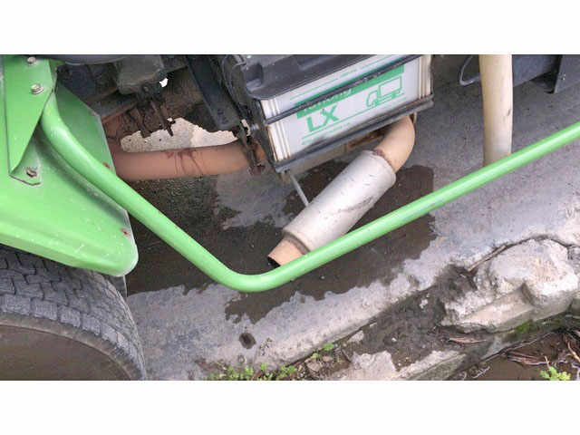 いすゞフォワードミキサー車（コンクリートミキサー）中型（4t）[写真14]