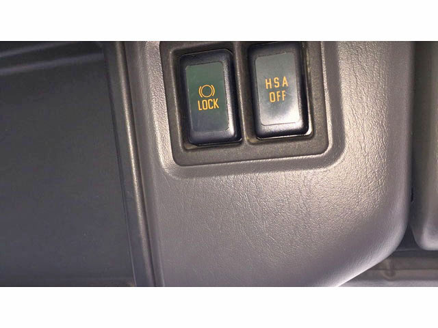 いすゞフォワードミキサー車（コンクリートミキサー）中型（4t）[写真23]