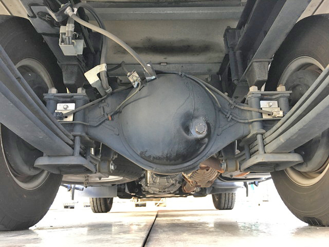 いすゞエルフ冷凍車（冷蔵車）小型（2t・3t）[写真24]