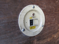 日野デュトロアルミバン小型（2t・3t）[写真15]