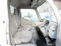 日野デュトロアルミバン小型（2t・3t）[写真28]