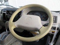 日野デュトロアルミバン小型（2t・3t）[写真33]