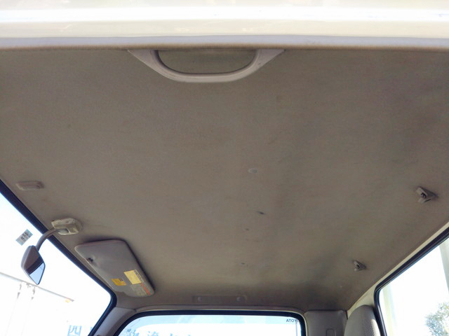 トヨタダイナ平ボディ小型（2t・3t）[写真31]