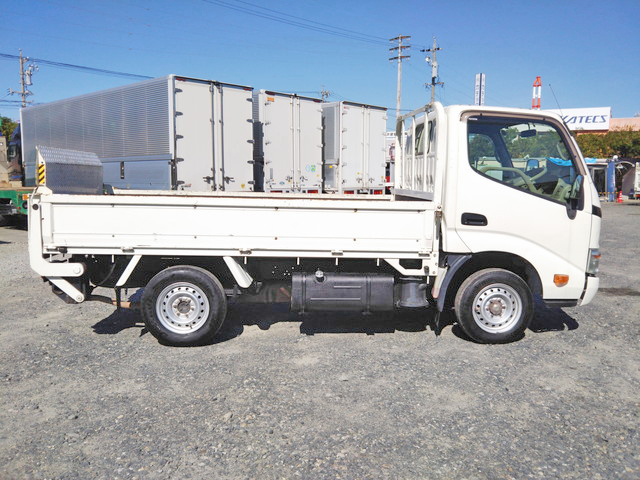 トヨタダイナ平ボディ小型（2t・3t）[写真05]