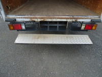 いすゞエルフアルミバン小型（2t・3t）[写真14]