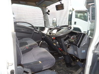 いすゞエルフアルミバン小型（2t・3t）[写真07]