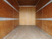 いすゞエルフアルミバン小型（2t・3t）[写真09]