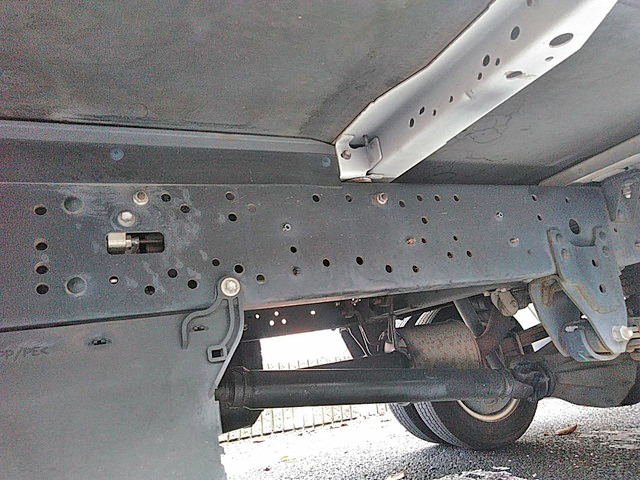 トヨタトヨエース平ボディ小型（2t・3t）[写真10]