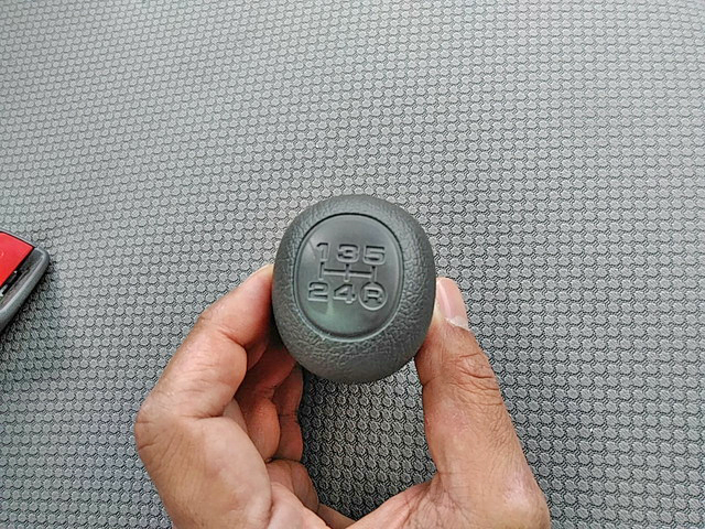 トヨタトヨエース平ボディ小型（2t・3t）[写真19]