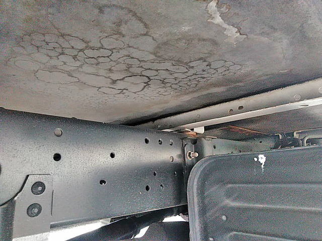 トヨタトヨエース平ボディ小型（2t・3t）[写真09]