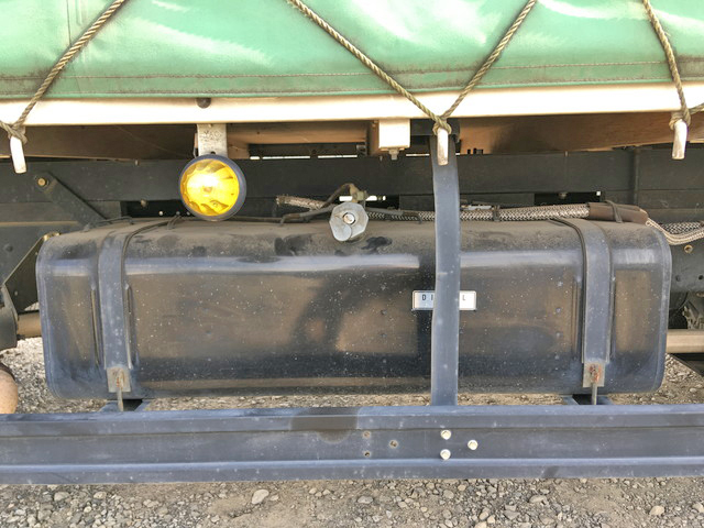 三菱ふそうキャンター幌車小型（2t・3t）[写真21]