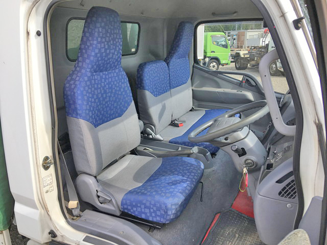 三菱ふそうキャンター幌車小型（2t・3t）[写真35]