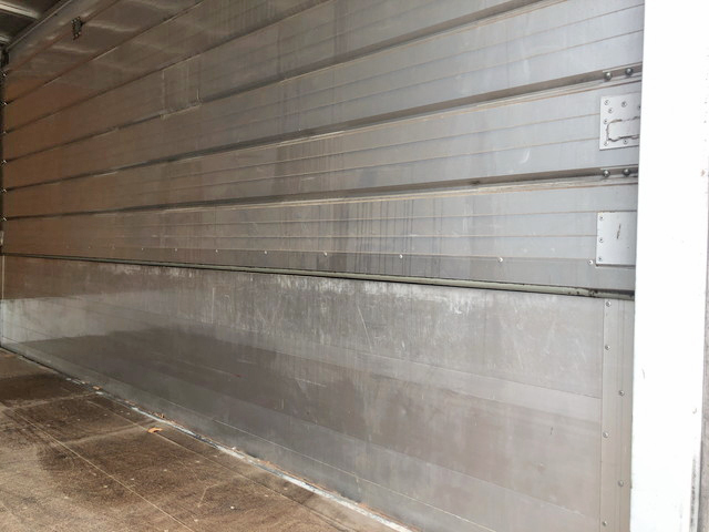 日野デュトロパネルバン小型（2t・3t）[写真14]