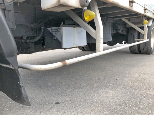 日野デュトロパネルバン小型（2t・3t）[写真18]