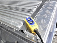 三菱ふそうスーパーグレート冷凍車（冷蔵車）大型（10t）[写真13]