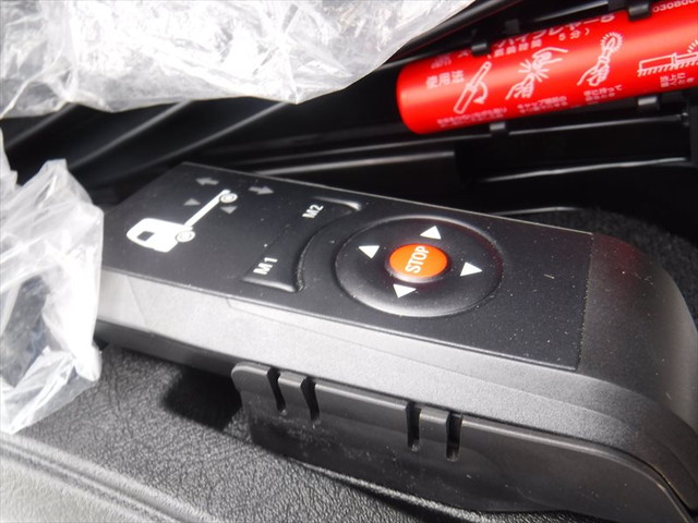 三菱ふそうスーパーグレート冷凍車（冷蔵車）大型（10t）[写真24]