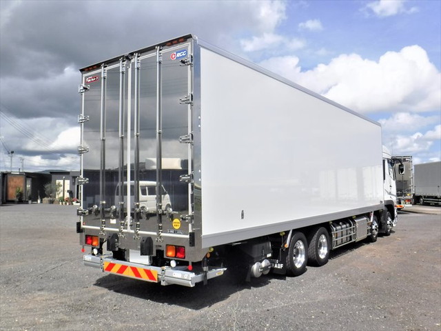 三菱ふそうスーパーグレート冷凍車（冷蔵車）大型（10t）[写真07]