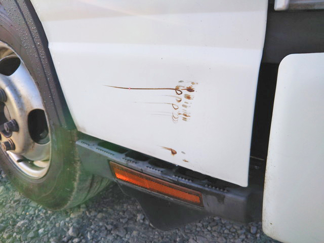 三菱ふそうキャンターガッツアルミバン小型（2t・3t）[写真16]