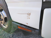 三菱ふそうキャンターガッツアルミバン小型（2t・3t）[写真16]