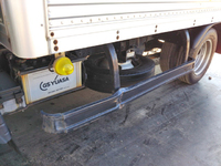 三菱ふそうキャンターガッツアルミバン小型（2t・3t）[写真18]