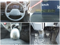 三菱ふそうキャンターガッツアルミバン小型（2t・3t）[写真32]