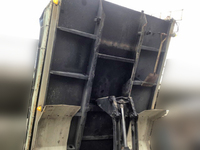 いすゞフォワードダンプ中型（4t）[写真11]