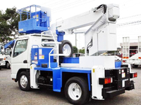 三菱ふそうキャンター高所作業車小型（2t・3t）[写真09]