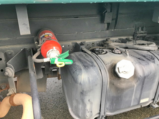 いすゞエルフパッカー車（塵芥車）小型（2t・3t）[写真11]