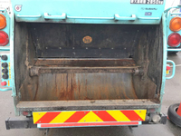 いすゞエルフパッカー車（塵芥車）小型（2t・3t）[写真06]