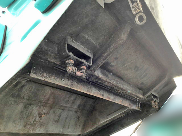 いすゞエルフパッカー車（塵芥車）小型（2t・3t）[写真07]